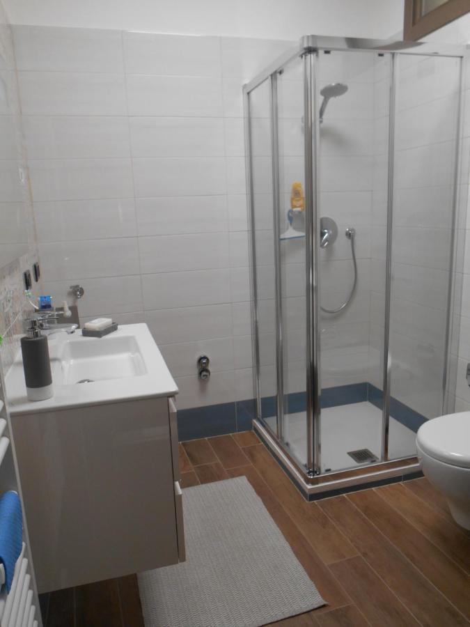 Moniga del Garda Casa Vista Lago מראה חיצוני תמונה