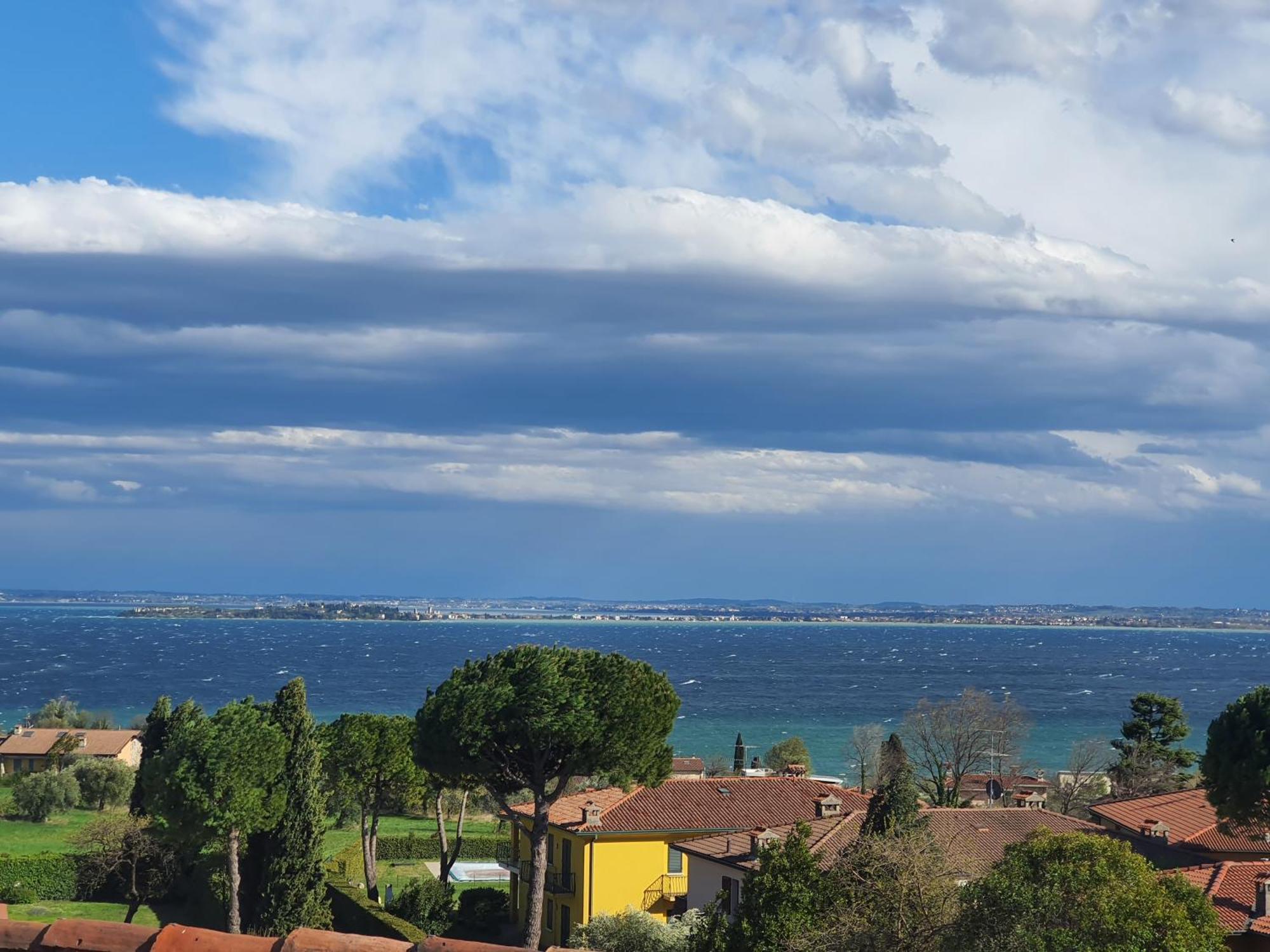 Moniga del Garda Casa Vista Lago מראה חיצוני תמונה